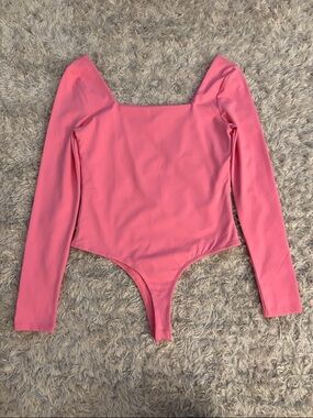 Francesca's Collections Pink Long-Sleeve Square Neck Bodysuit